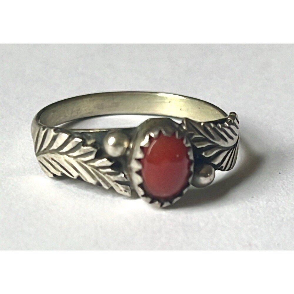 Tested Sterling Silver Red Coral Cabochon Leaf Ring Southwestern Style Size 7